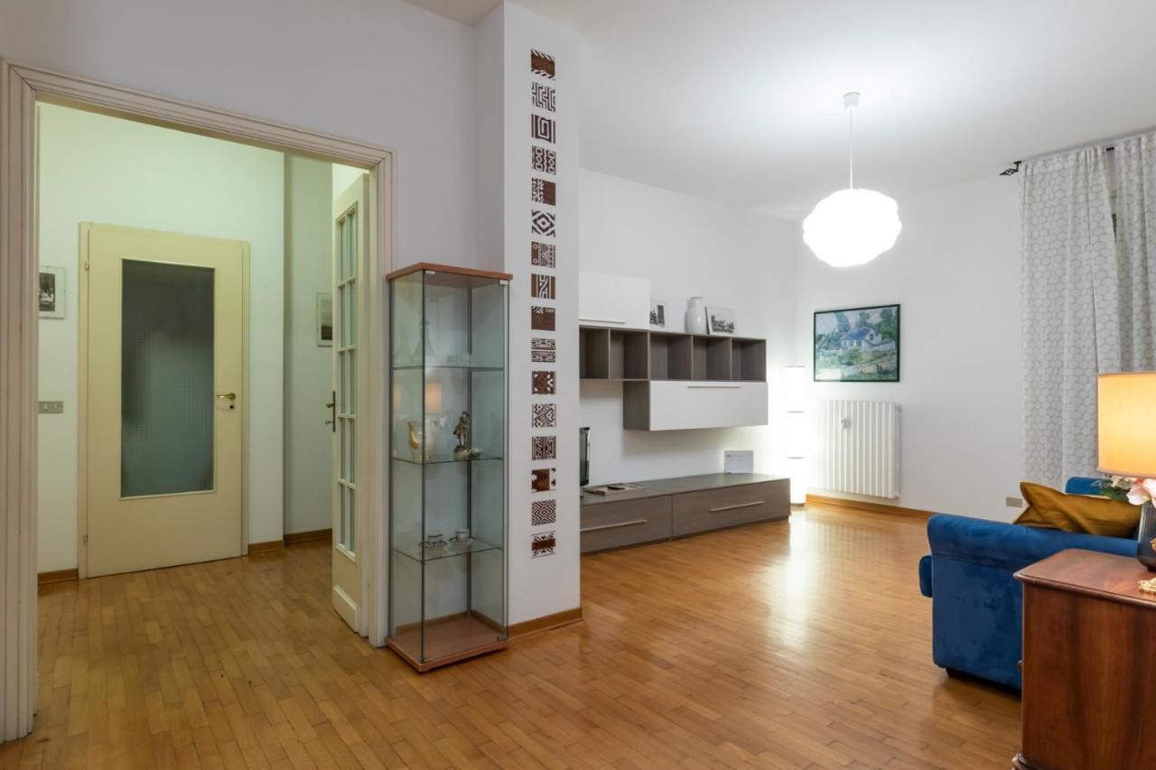 Mimmi Apartment Zurigo 12 Milaan Buitenkant foto